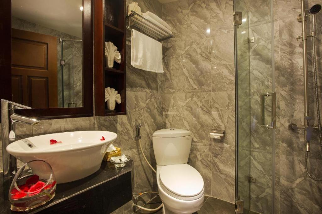 Ambassador Hanoi Hotel & Travel Esterno foto