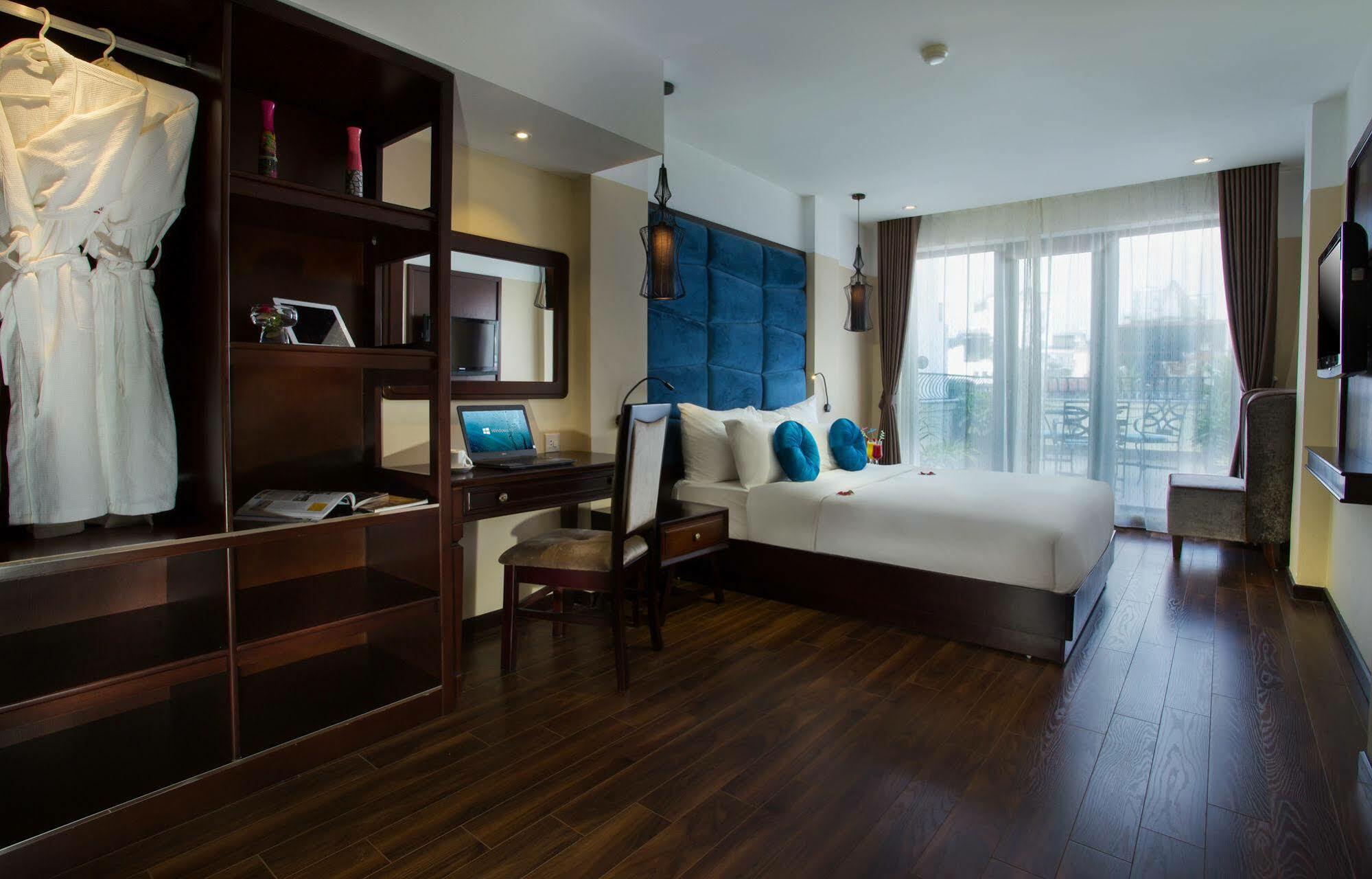 Ambassador Hanoi Hotel & Travel Esterno foto
